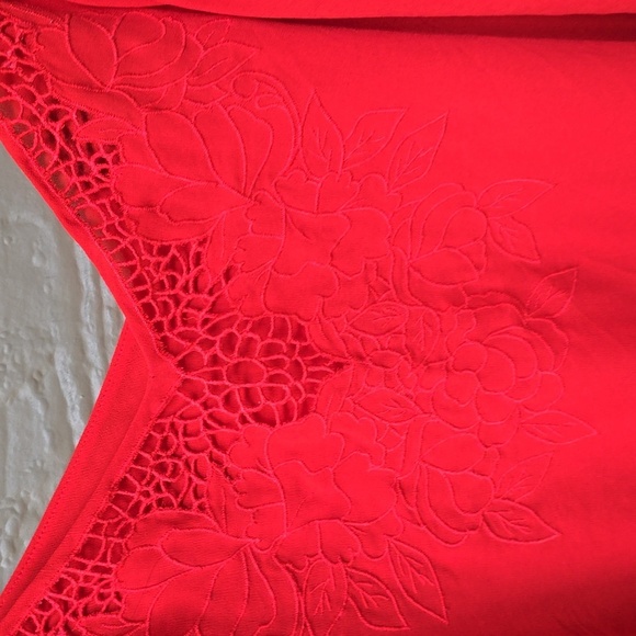 Torrid Embroidered Chiffon Cami Top 2x red - Picture 6 of 8